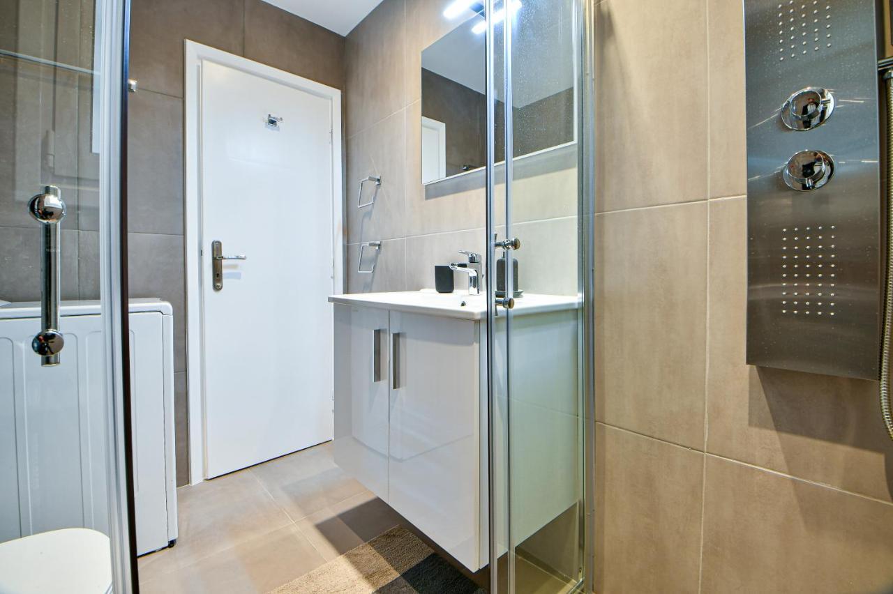 Boutique77 Luxury Apartment Atina Dış mekan fotoğraf